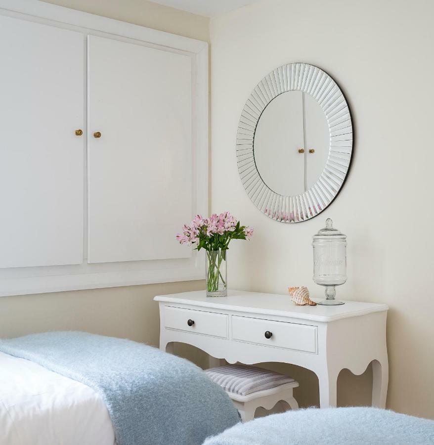 Albany Apartment Уитби Экстерьер фото